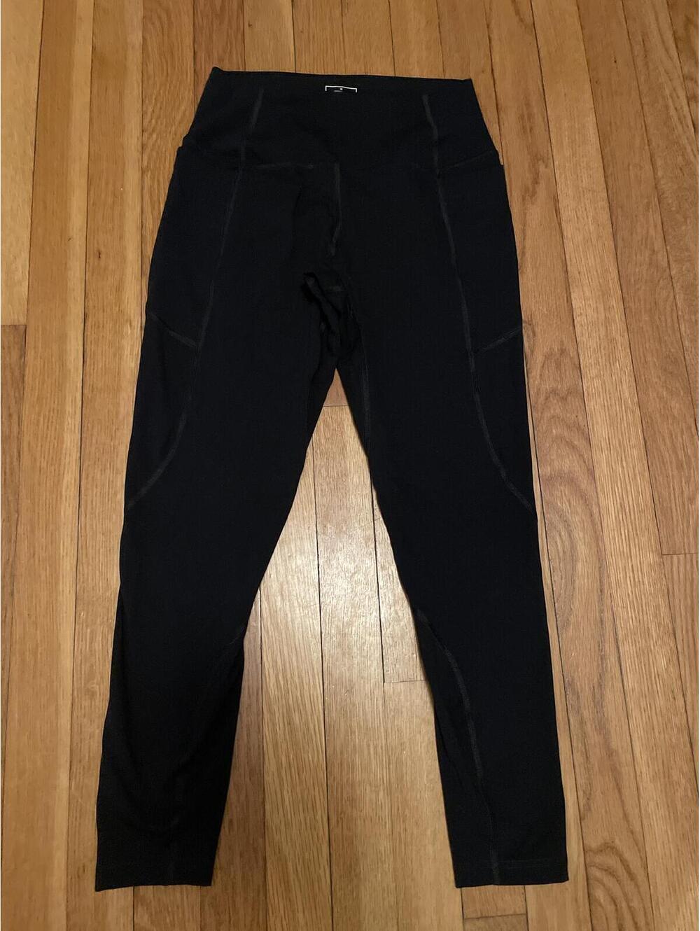 LNDR Women's Black Lightspeed 6/8 Legging Medium Side Pockets Yoga Run Jog